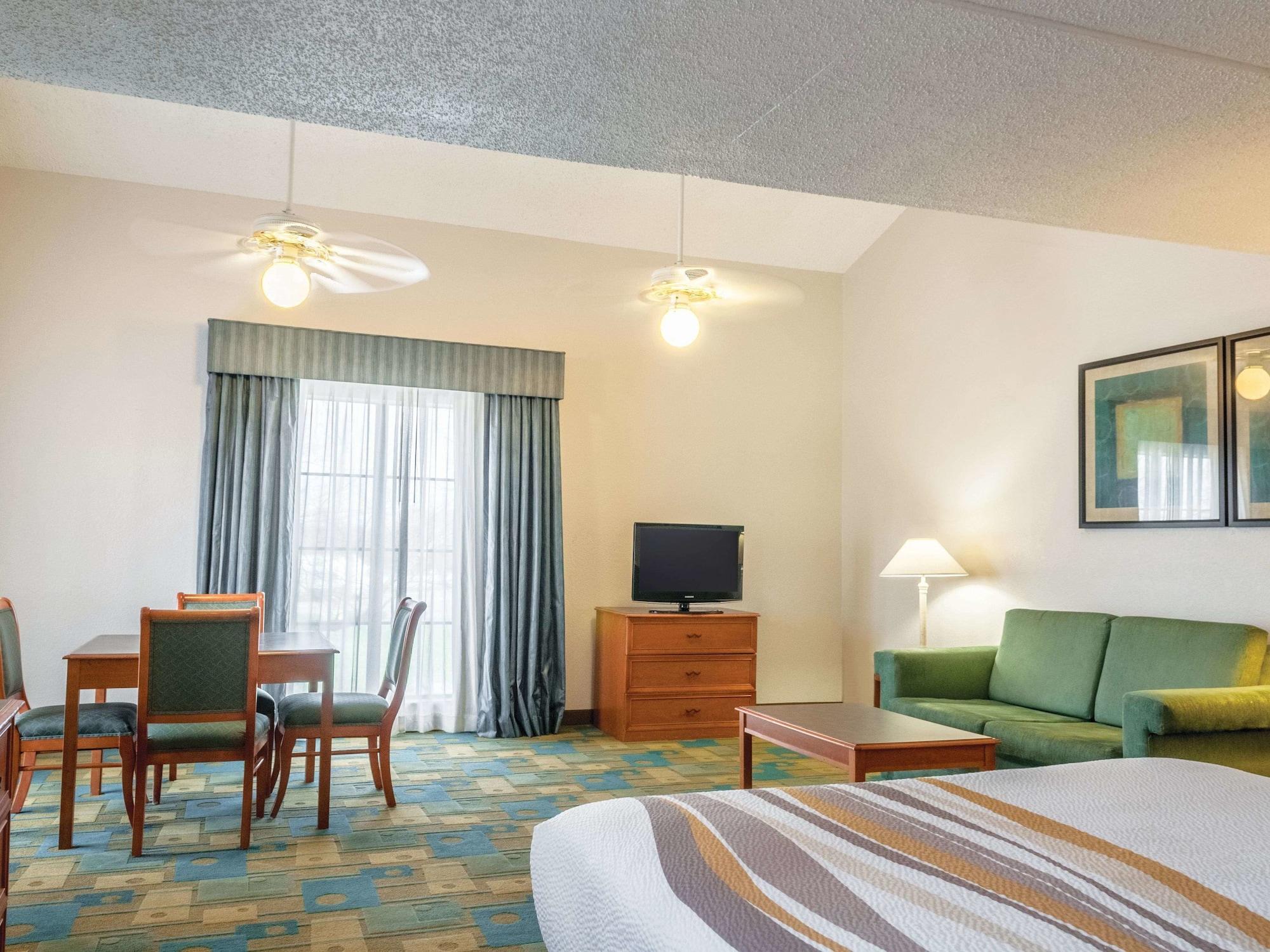 La Quinta Inn By Wyndham New Orleans West Bank / Gretna Esterno foto