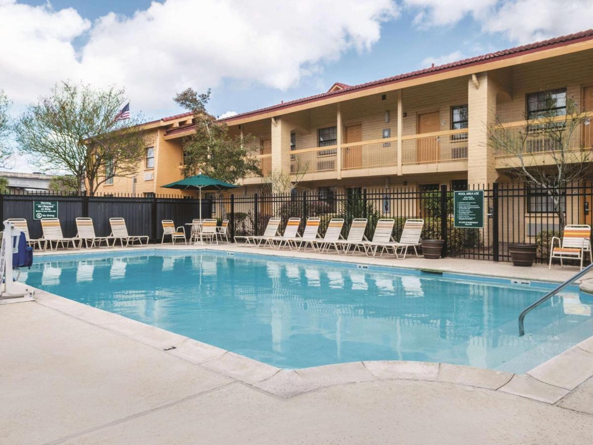 La Quinta Inn By Wyndham New Orleans West Bank / Gretna Esterno foto
